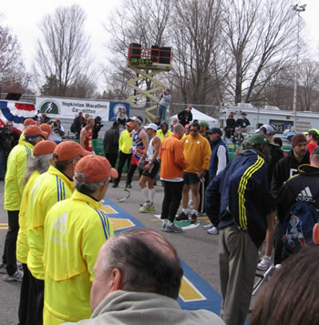 Runners with disabilities prepare to start